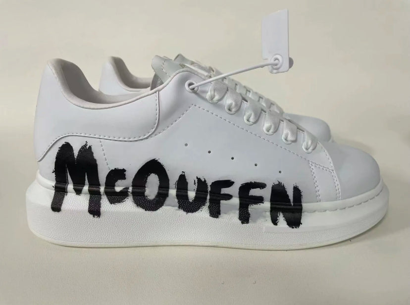 Oversized Alexander Mcqueen Sneaker